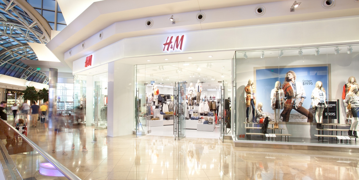 H&M Storefront
